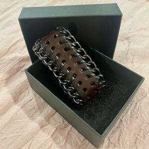 Source Unknown Leather and Chain Men's Cuff